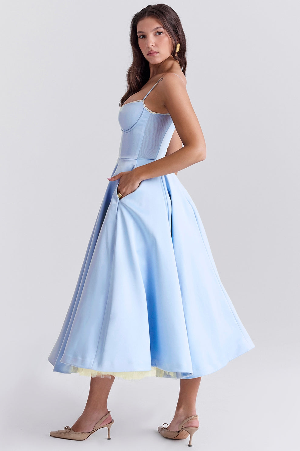 Arestina - Rochie Elegantă din Tul