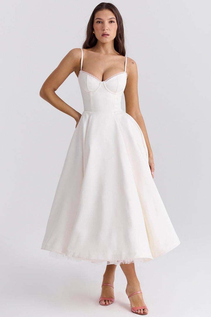 Arestina - Rochie Elegantă din Tul