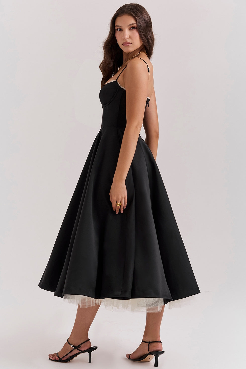 Arestina - Rochie Elegantă din Tul